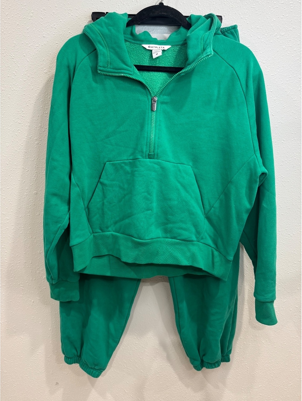 Athleta Women’s Green Fleece 2-Piece Set Medium Quarter Zip Hoodie Joggers